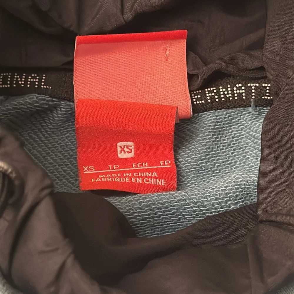 NIKE INTERNATIONAL HOODIE